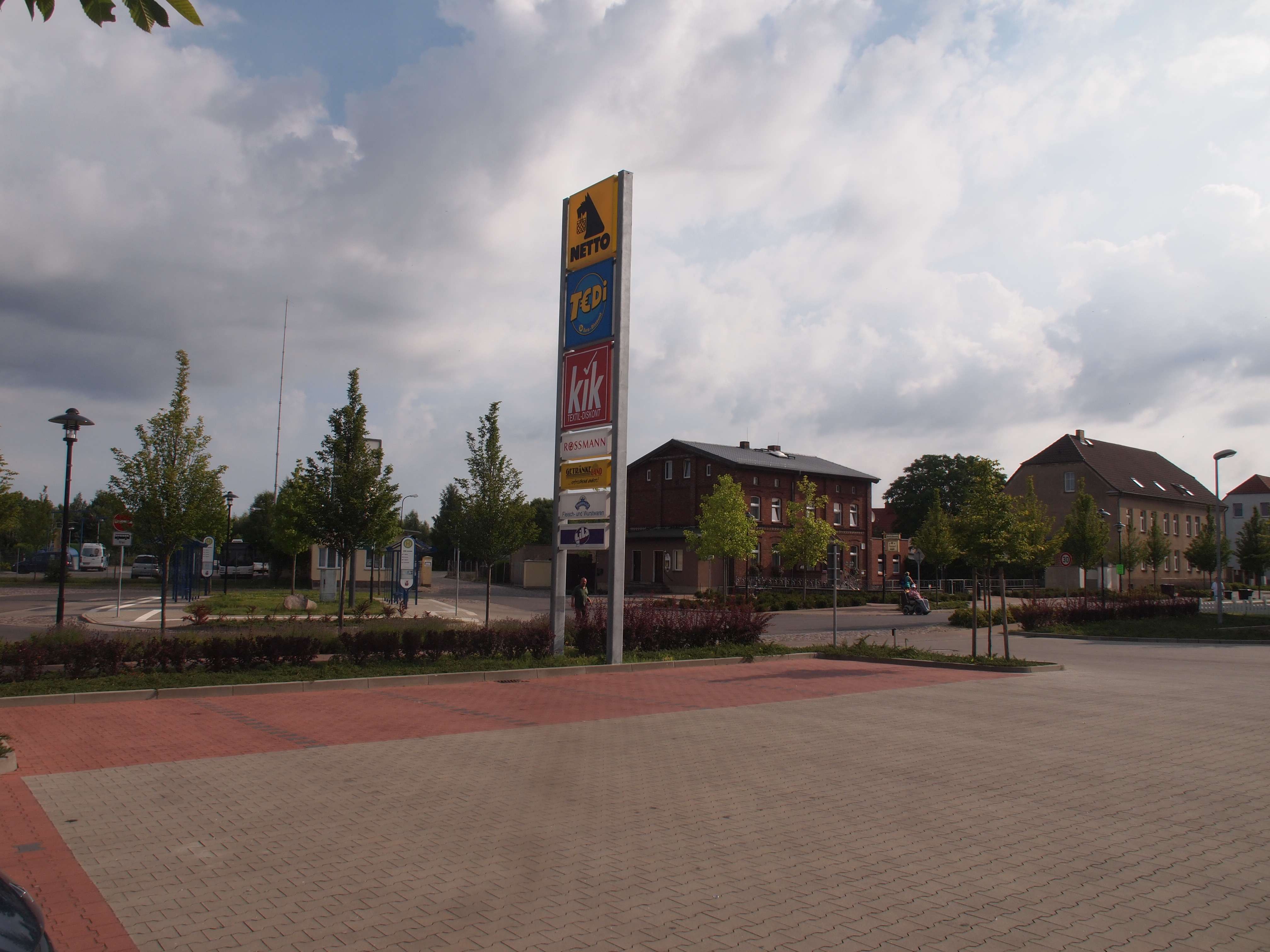 Jarmen // Fachmarktzentrum zu verkaufen