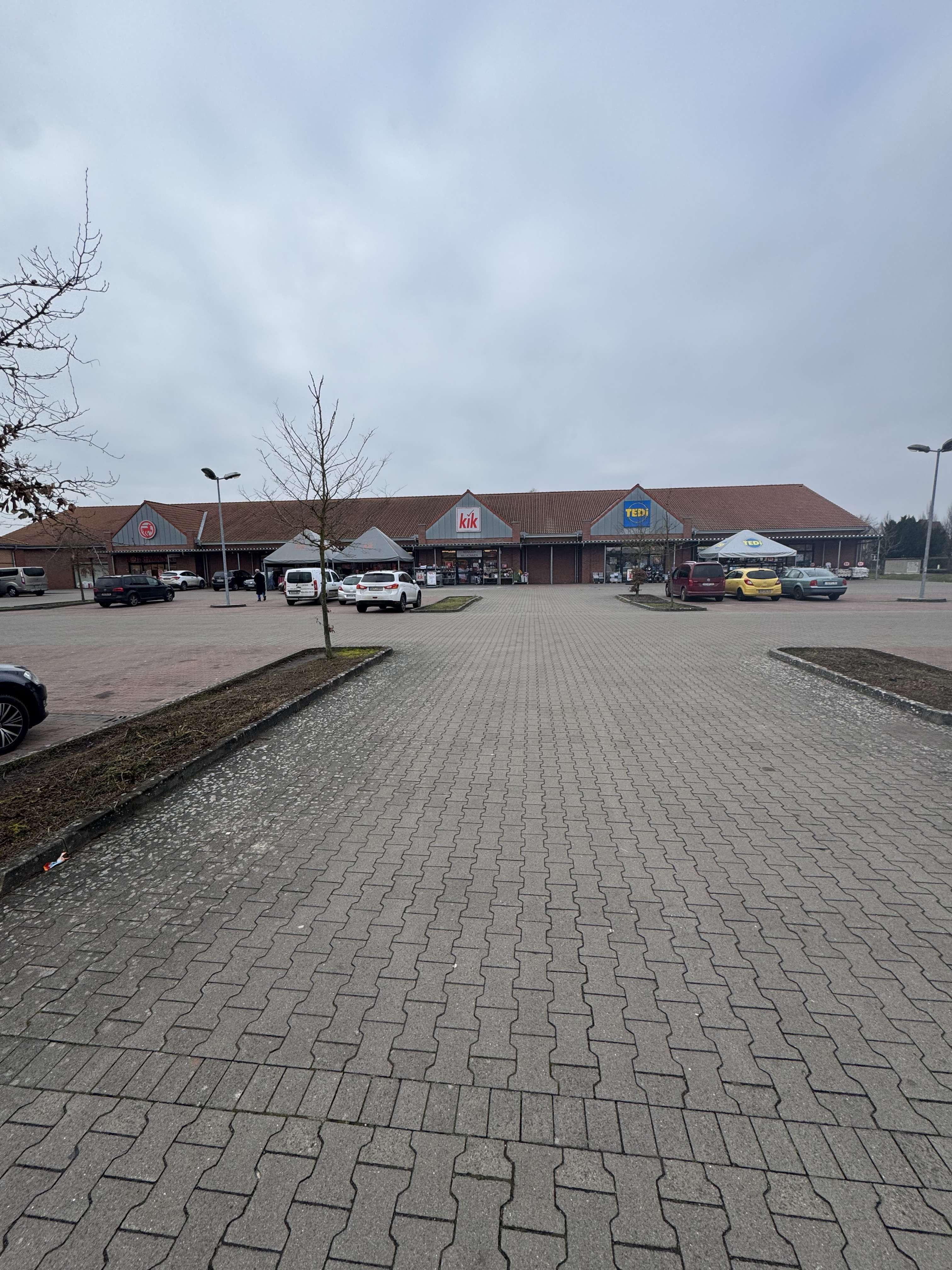 Jarmen // Fachmarktzentrum zu verkaufen