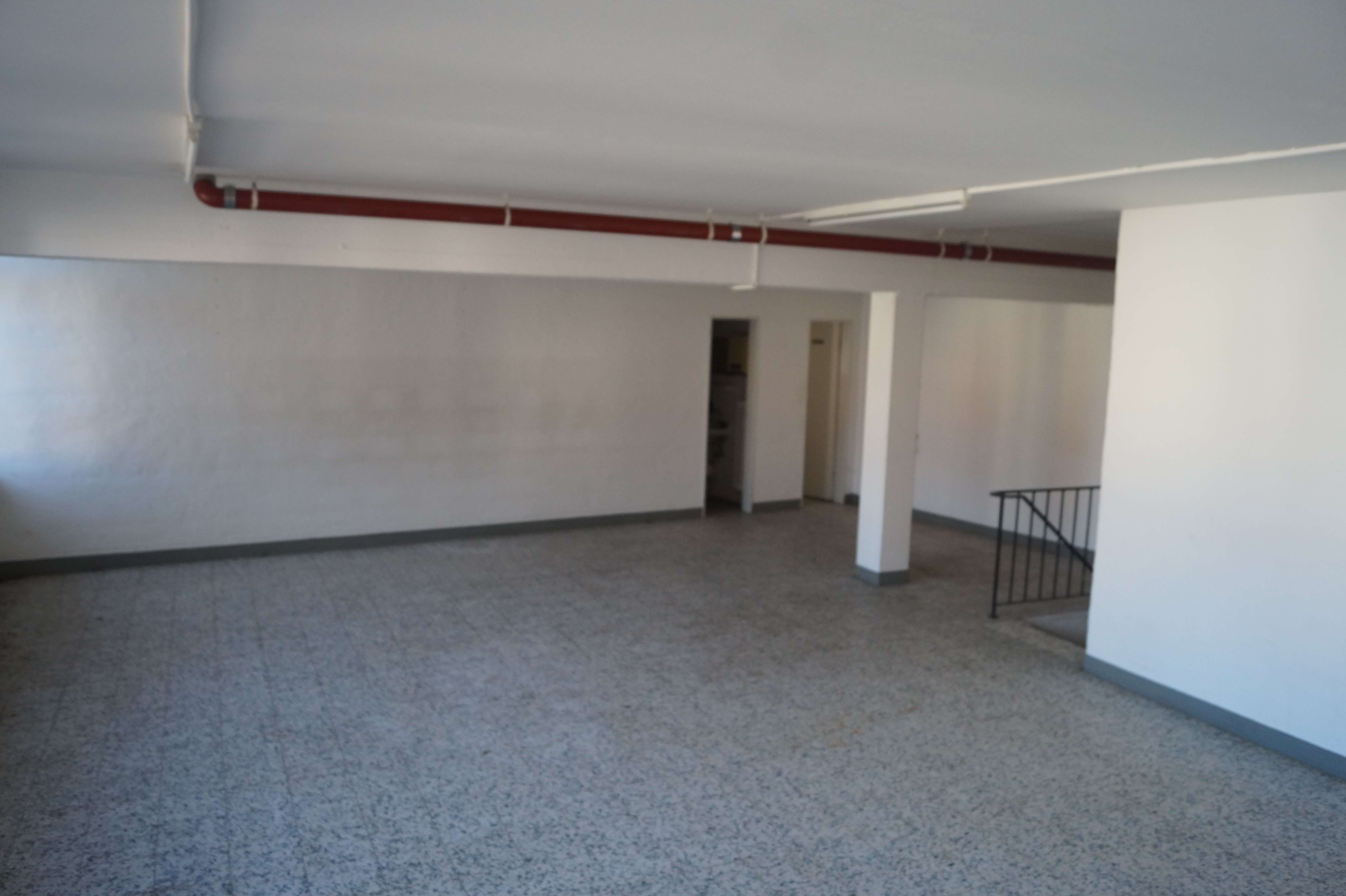 Obernkirchen // Geräumige Gewerbefläche zu vermieten