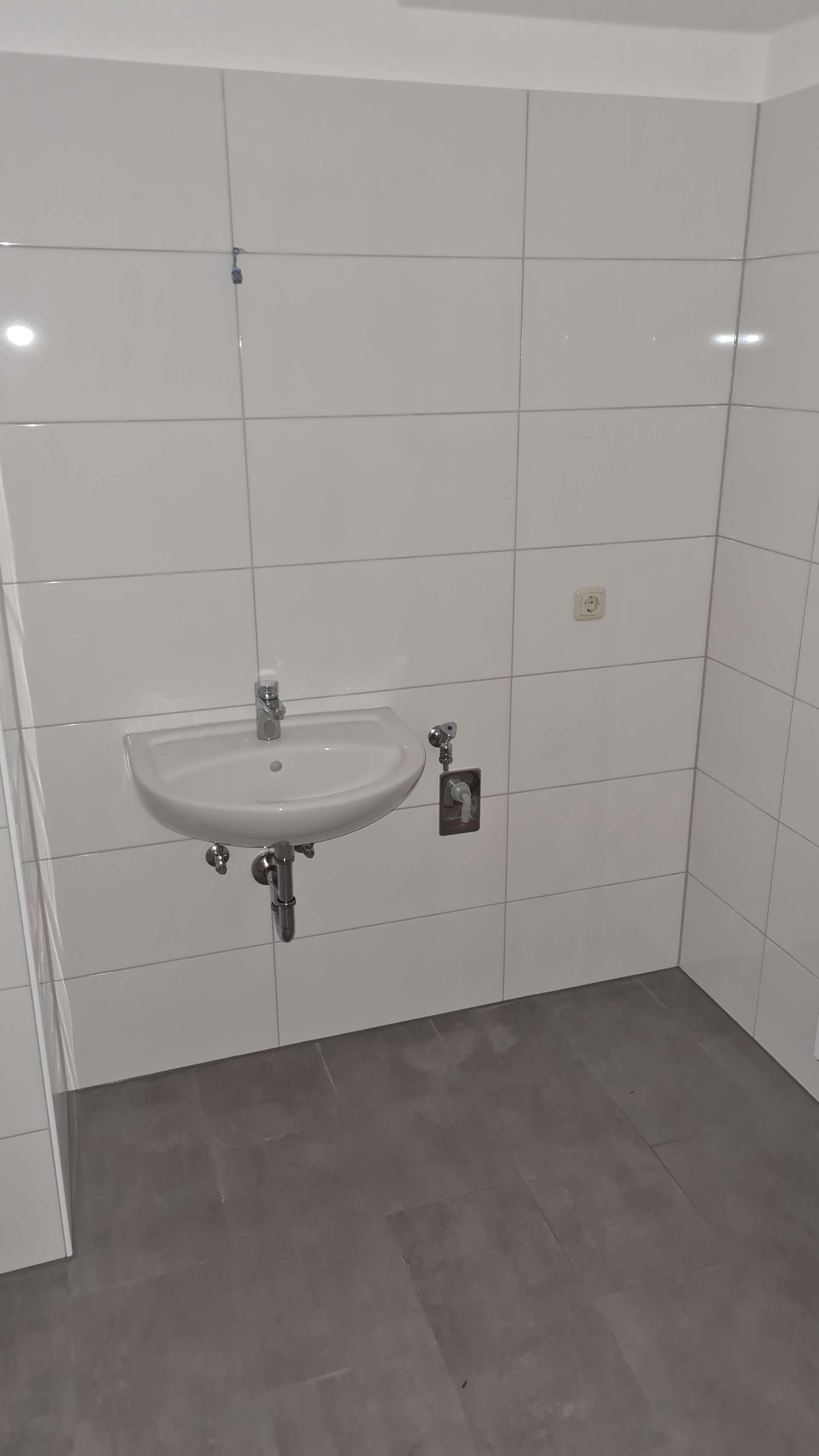 Höxter // Schöne helle 2-ZKB-WHG (207) mit Balkon zu vermieten