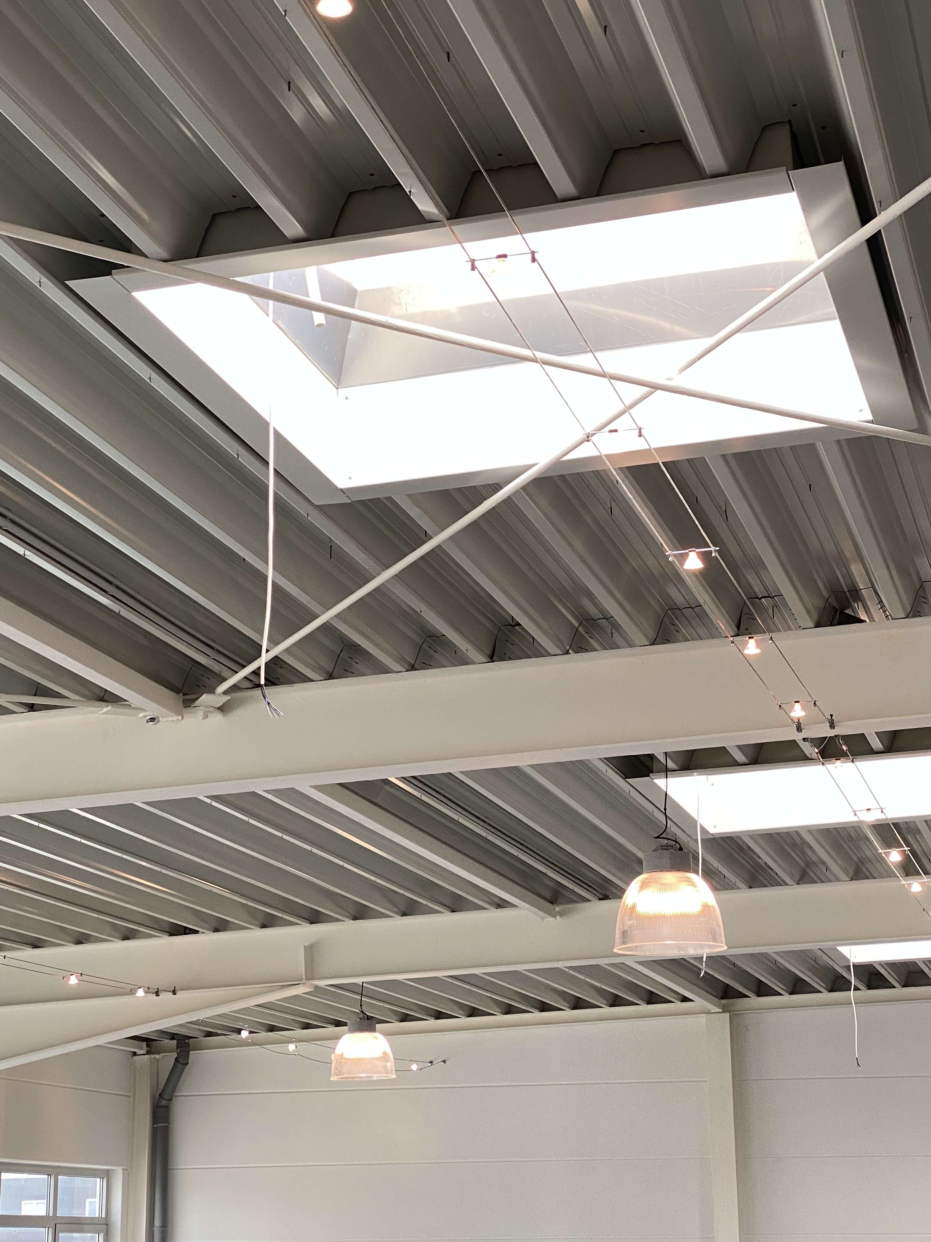 Essen // Vielseitig nutzbare Gewerbeeinheit zum 01.04.2026 zu vermieten