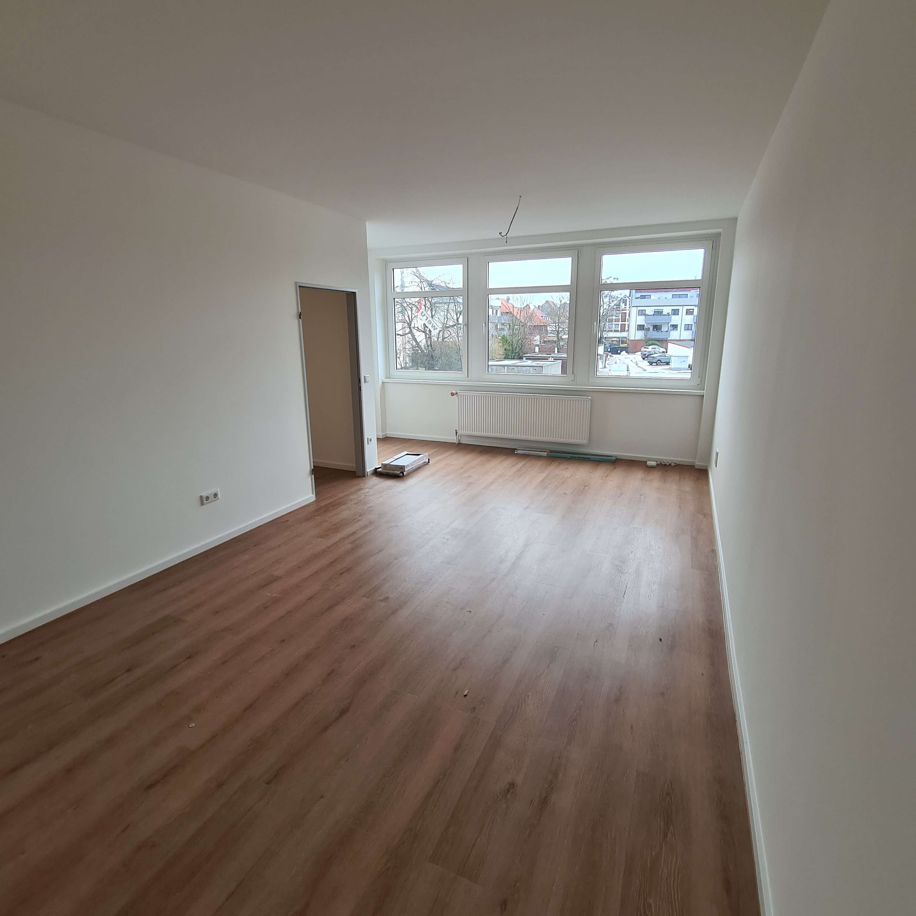 Sehnde // schöne helle 2-Zimmer-Wohnung (108)